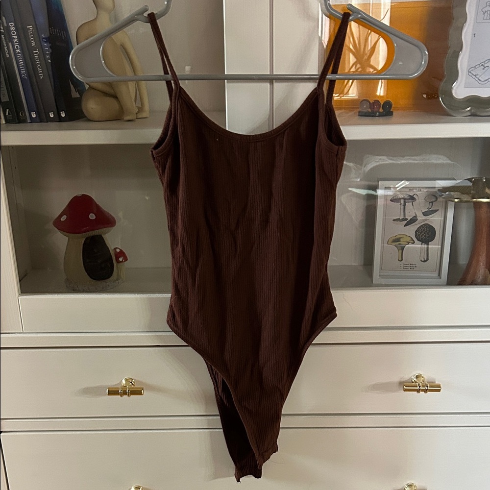 SHEIN Brown Ribbed Bodysuit